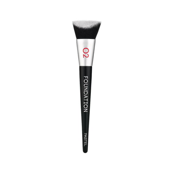 PASTEL FOUNDATION BRUSH 02