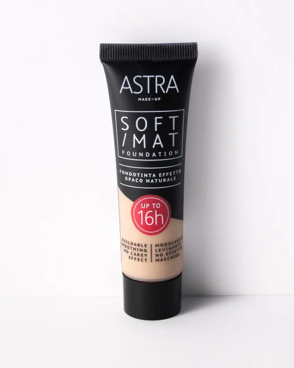 ASTRA Soft / mat foundation 02 ,30ml