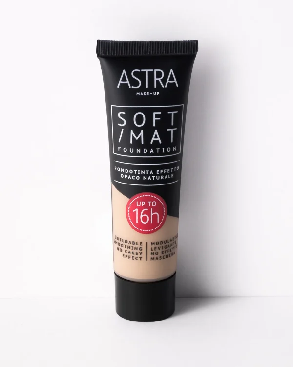 ASTRA Soft / mat foundation 03 ,30ml